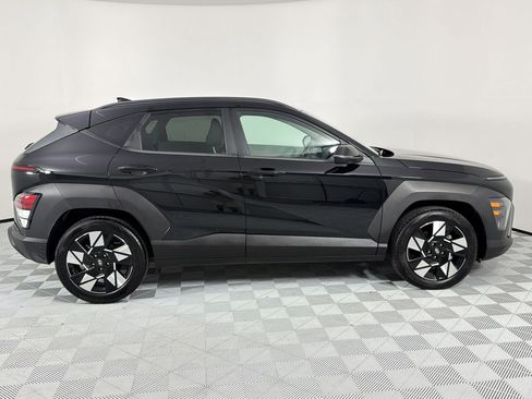 Certified 2025 Hyundai Kona SEL FWD image 8