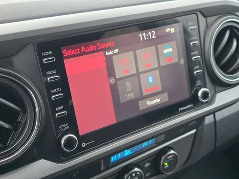 Used 2022 Toyota Tacoma SR5 image 31