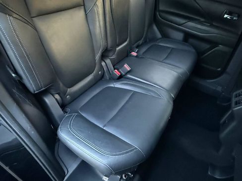 Used 2020 Mitsubishi Outlander SEL AWD/4WD image 34