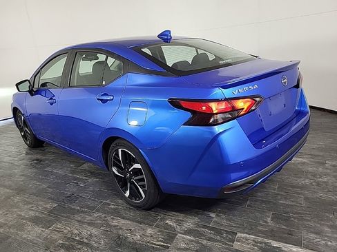 Used 2024 Nissan Versa SR image 10