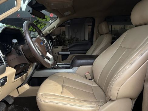 Used 2020 Ford F150 Lariat image 12