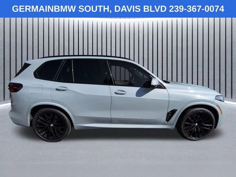 Certified 2024 BMW X5 xDrive40i w/ M Sport Package AWD/4WD image 4