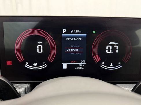 Used 2025 Hyundai Sonata SEL image 8