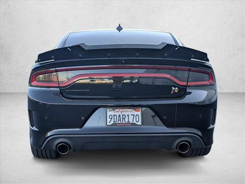 Used 2022 Dodge Charger Scat Pack w/ Dynamics Package RWD image 8