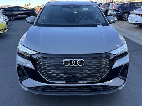 Used 2024 Audi Q4 e-tron Premium Plus w/ Premium Plus image 3