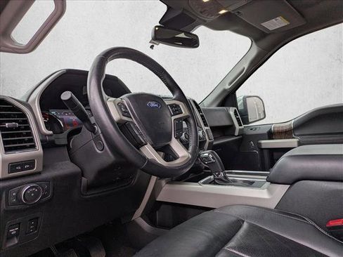Used 2019 Ford F150 Lariat w/ Equipment Group 502A Luxury image 9