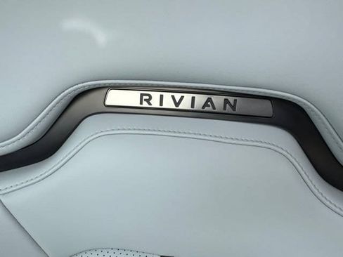 Used 2023 Rivian R1S Launch Edition AWD/4WD image 14