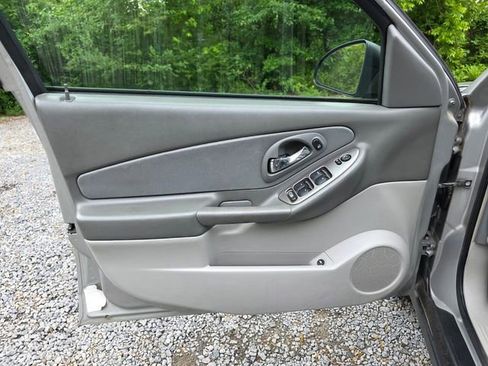 Used 2007 Chevrolet Malibu LS FWD image 18