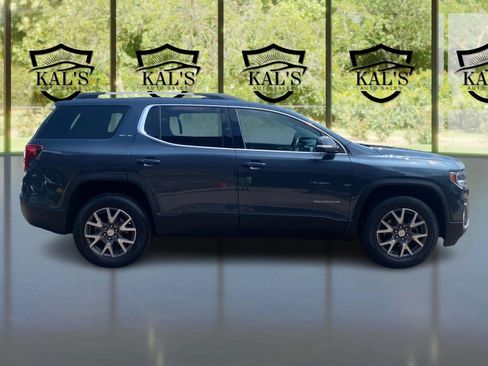 Used 2020 GMC Acadia SLE w/ Driver Convenience Package AWD/4WD image 4