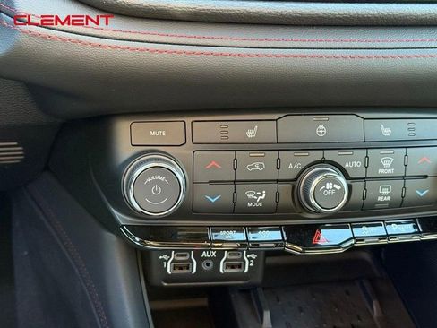 New 2026 Dodge Durango GT w/ Blacktop Package AWD/4WD image 18