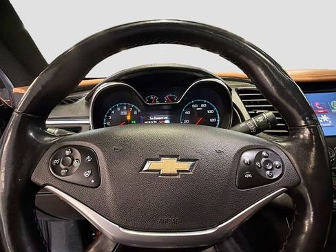 Used 2014 Chevrolet Impala LTZ image 11