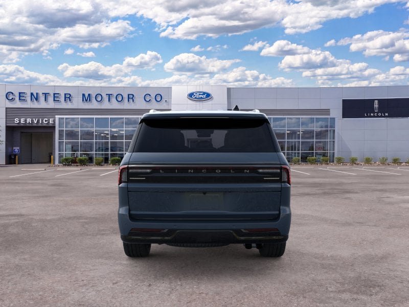 New 2025 Lincoln Navigator Reserve AWD/4WD image 39