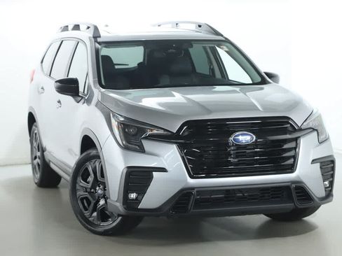 Used 2024 Subaru Ascent Onyx Edition AWD/4WD image 1