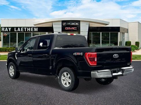 Used 2023 Ford F150 XLT image 3