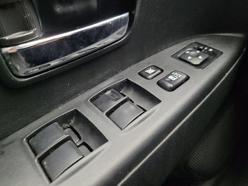 Used 2024 Mitsubishi Outlander Sport Sport S image 27