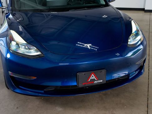 Used 2023 Tesla Model 3 Standard Range RWD image 5