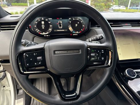 Used 2023 Land Rover Range Rover Sport SE Dynamic AWD/4WD image 16