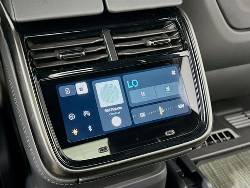 Used 2022 Rivian R1T Adventure image 33