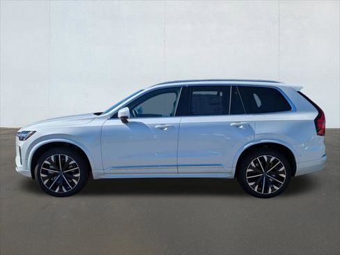 New 2026 Volvo XC90 B6 Ultra image 3