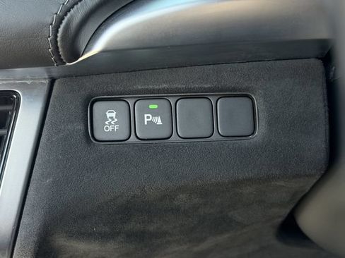 Used 2017 Acura NSX AWD/4WD image 8
