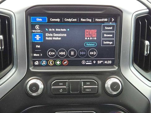 Used 2021 GMC Sierra 1500 SLT image 18