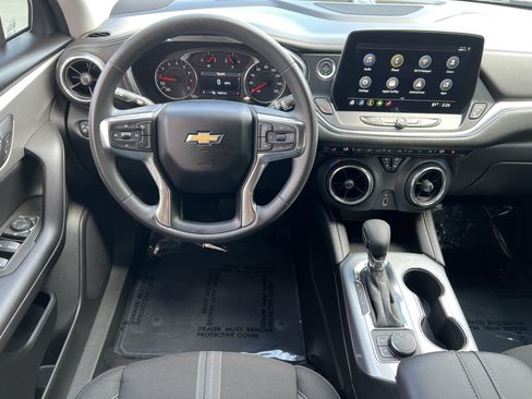 Used 2025 Chevrolet Blazer LT w/ Driver Confidence Package AWD/4WD image 31