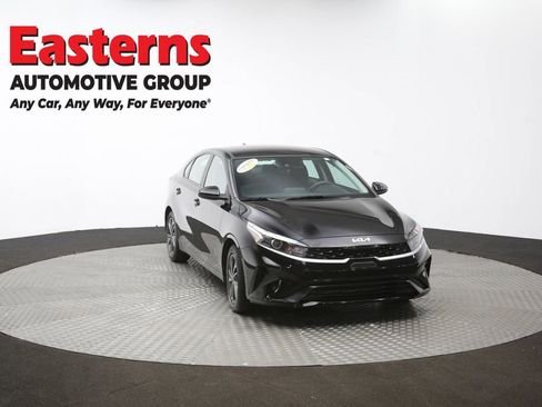 Used 2023 Kia Forte LXS image 50