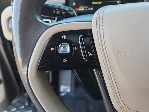 Used 2023 Lincoln Aviator Reserve w/ Equipment Group 201A image 24