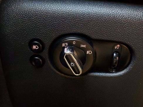 Used 2020 MINI Cooper S image 29