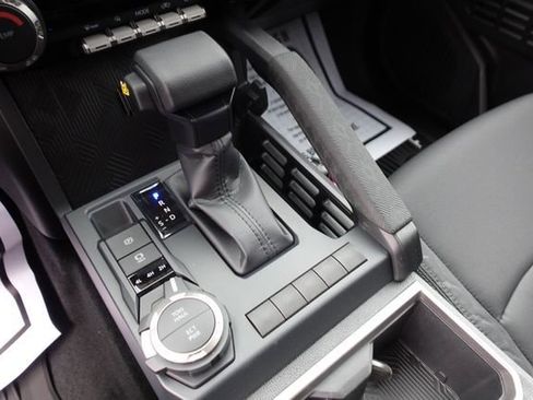 New 2026 Toyota Tacoma SR5 AWD/4WD image 25