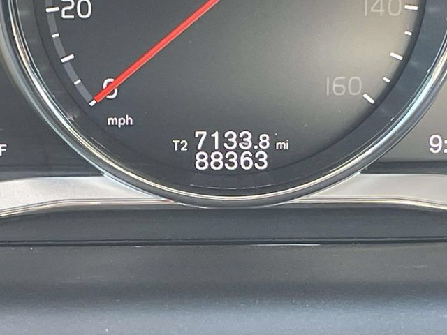 Used 2017 Volvo XC60 T5 Inscription w/ Preferred Option Package AWD/4WD image 21