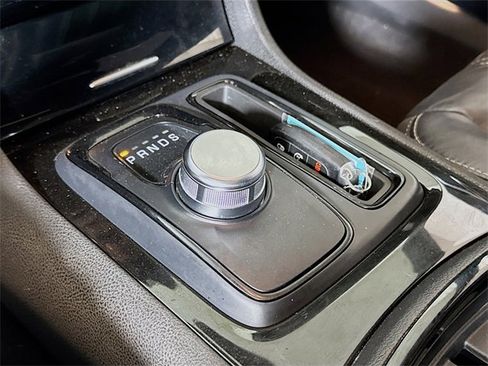 Used 2023 Chrysler 300 S w/ Comfort Group image 15