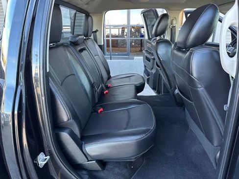 Used 2017 RAM 1500 Laramie image 22