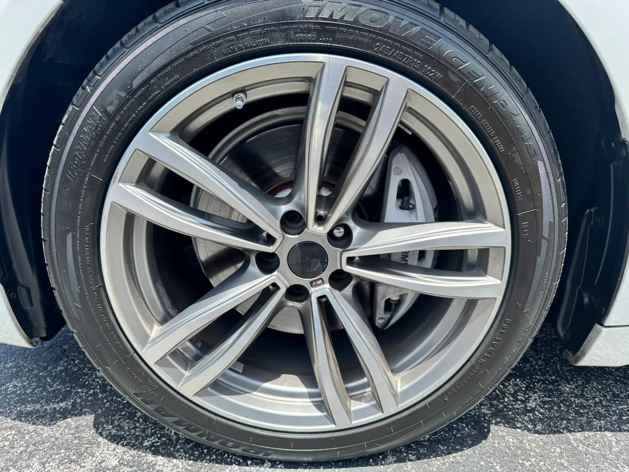 Used 2019 BMW 740i w/ M Sport Package RWD image 52