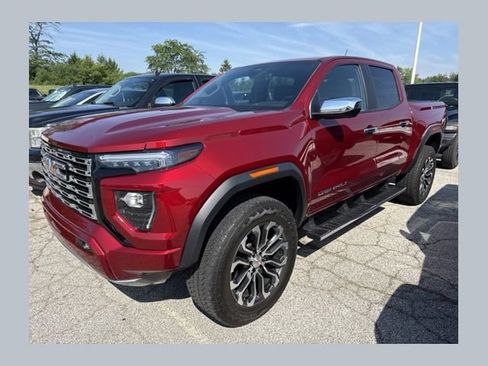Used 2023 GMC Canyon Denali AWD/4WD image 1