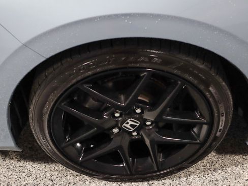 Used 2024 Honda Civic Sport image 11