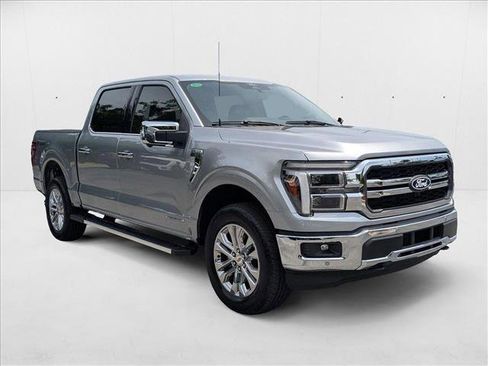 New 2025 Ford F150 Lariat w/ Equipment Group 502A High image 6