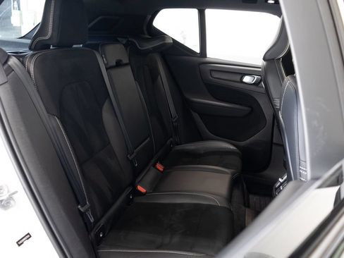 Used 2021 Volvo XC40 P8 Recharge w/ Advanced Package AWD/4WD image 25