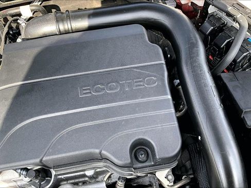 Used 2024 Chevrolet Malibu LT image 34