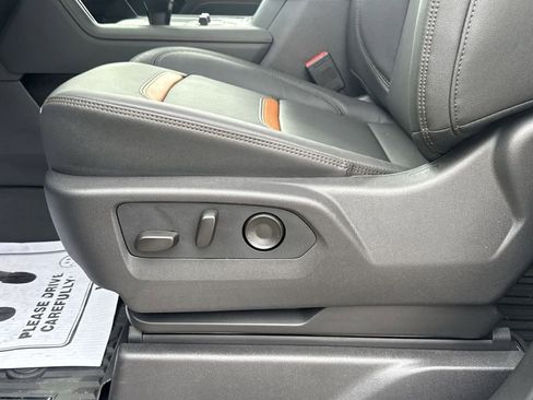 New 2026 GMC Sierra 1500 AT4 w/ Technology Package image 11