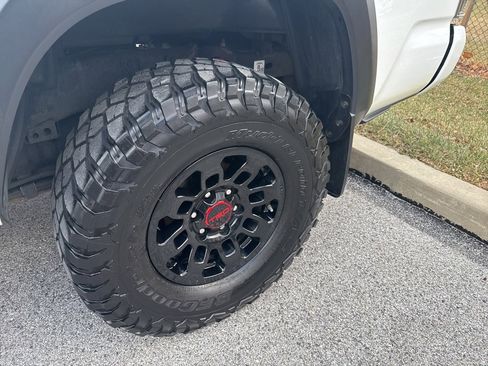 Used 2019 Toyota Tacoma TRD Pro image 39