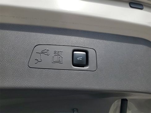 Used 2022 Lincoln Corsair FWD image 7