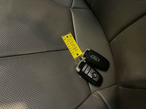 Used 2018 Ford F150 Lariat image 26