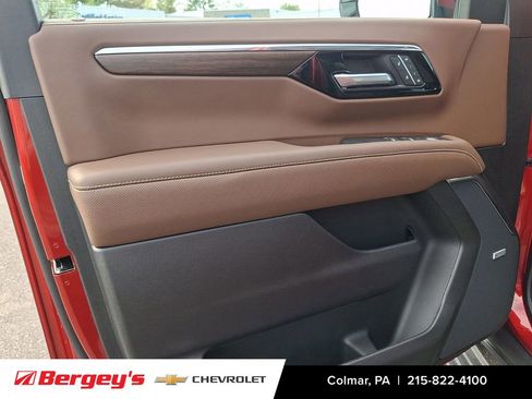 Certified 2025 Chevrolet Tahoe High Country image 17