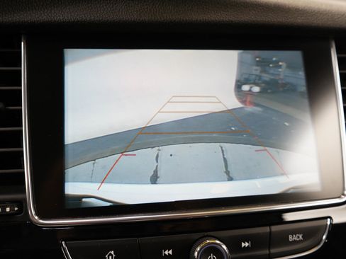 Used 2019 Buick Encore Preferred FWD image 27