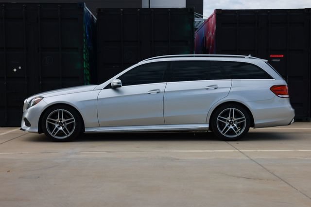 Used 2014 Mercedes-Benz E 350 4MATIC Wagon image 4
