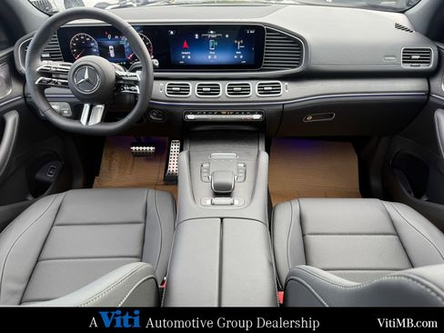 New 2026 Mercedes-Benz GLS 450 4MATIC image 2