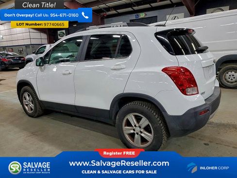 Used 2016 Chevrolet Trax LT w/ LT Convenience Package image 3