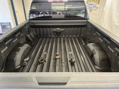 Used 2024 Chevrolet Silverado 2500 LT w/ All Star Edition AWD/4WD image 18