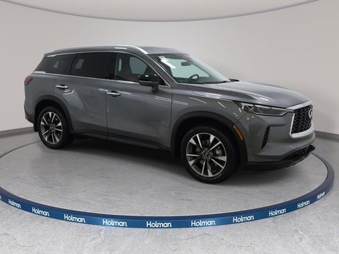 Certified 2023 INFINITI QX60 Luxe w/ Cargo Package AWD/4WD image 3